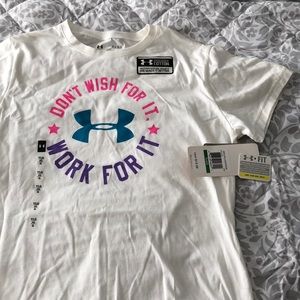 NWT UNDER ARMOUR | Youth Tee